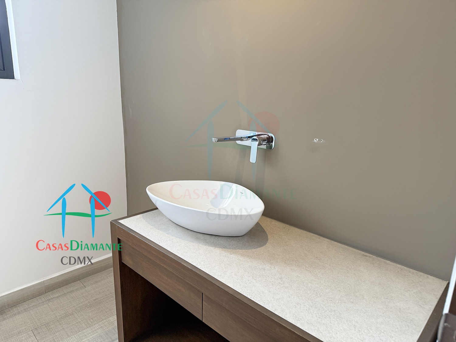 Del Valle Mariscal Sucre A - Baño de visitas 2